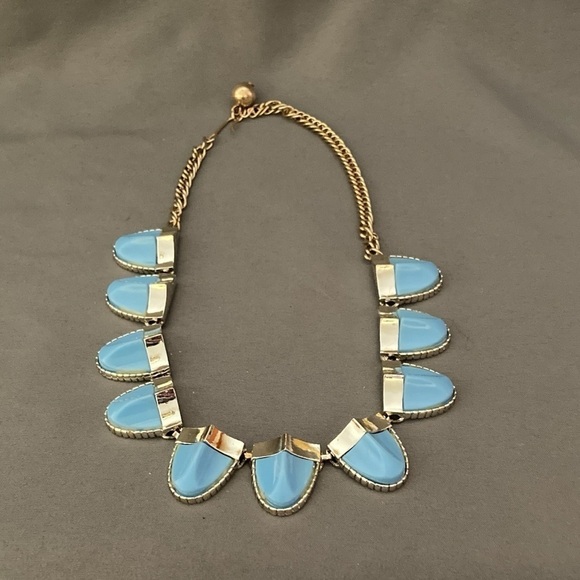 Vintage necklace and clip on earring set Silvertone and blue insets - Picture 4 of 5